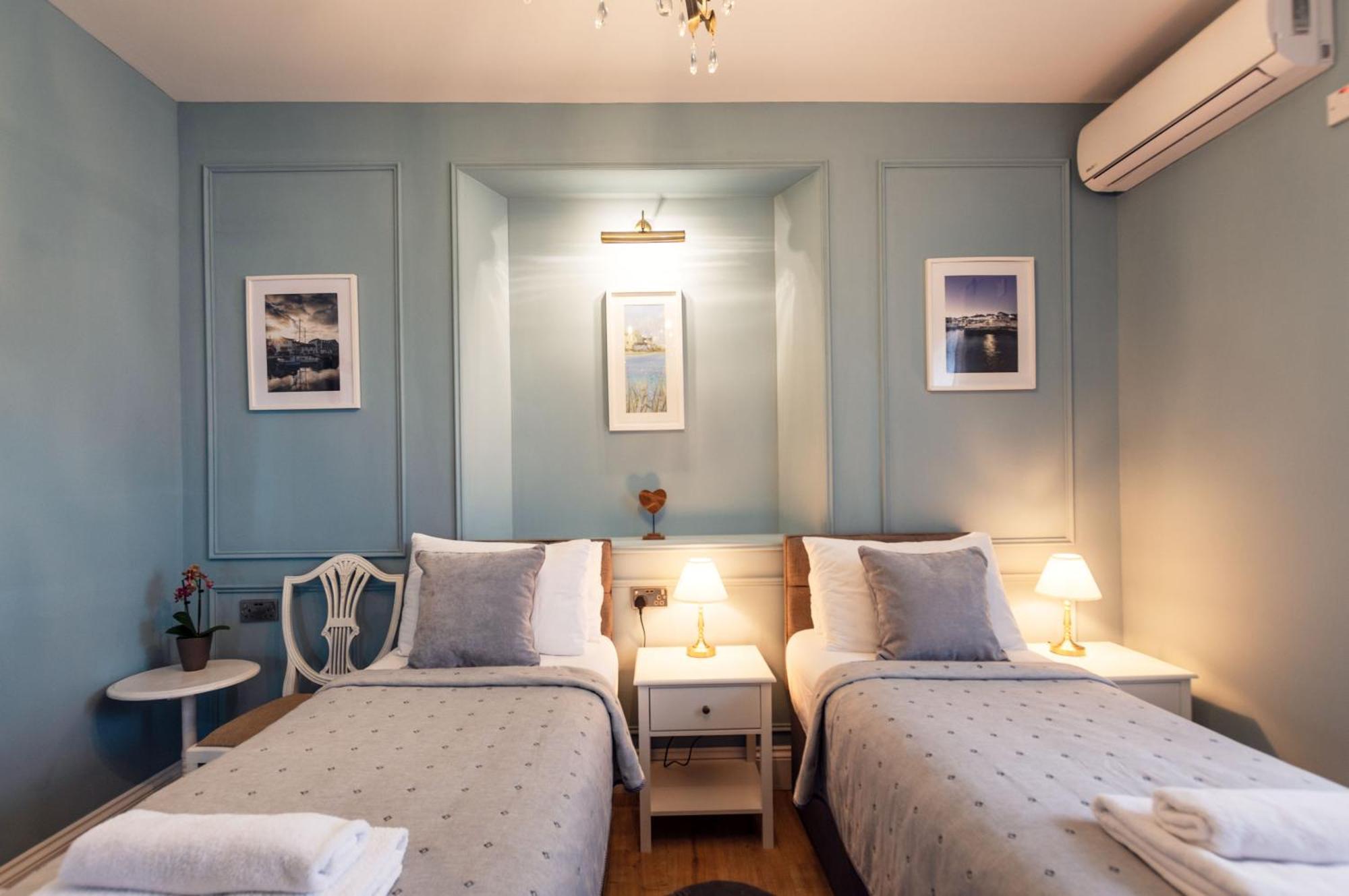 Rockleigh Place St Austell Room photo